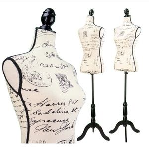 Vintage-style mannequin